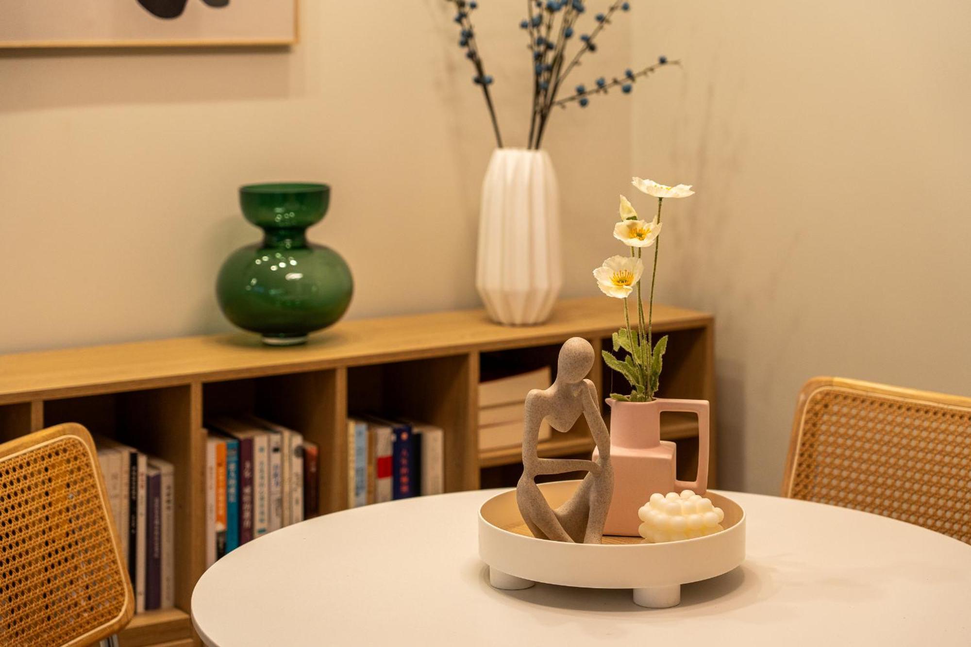 Apartment Hills&linghu's Transit-prime Suite-line 2, Huamu Rd 788, Direct To Key Spots & Sniec