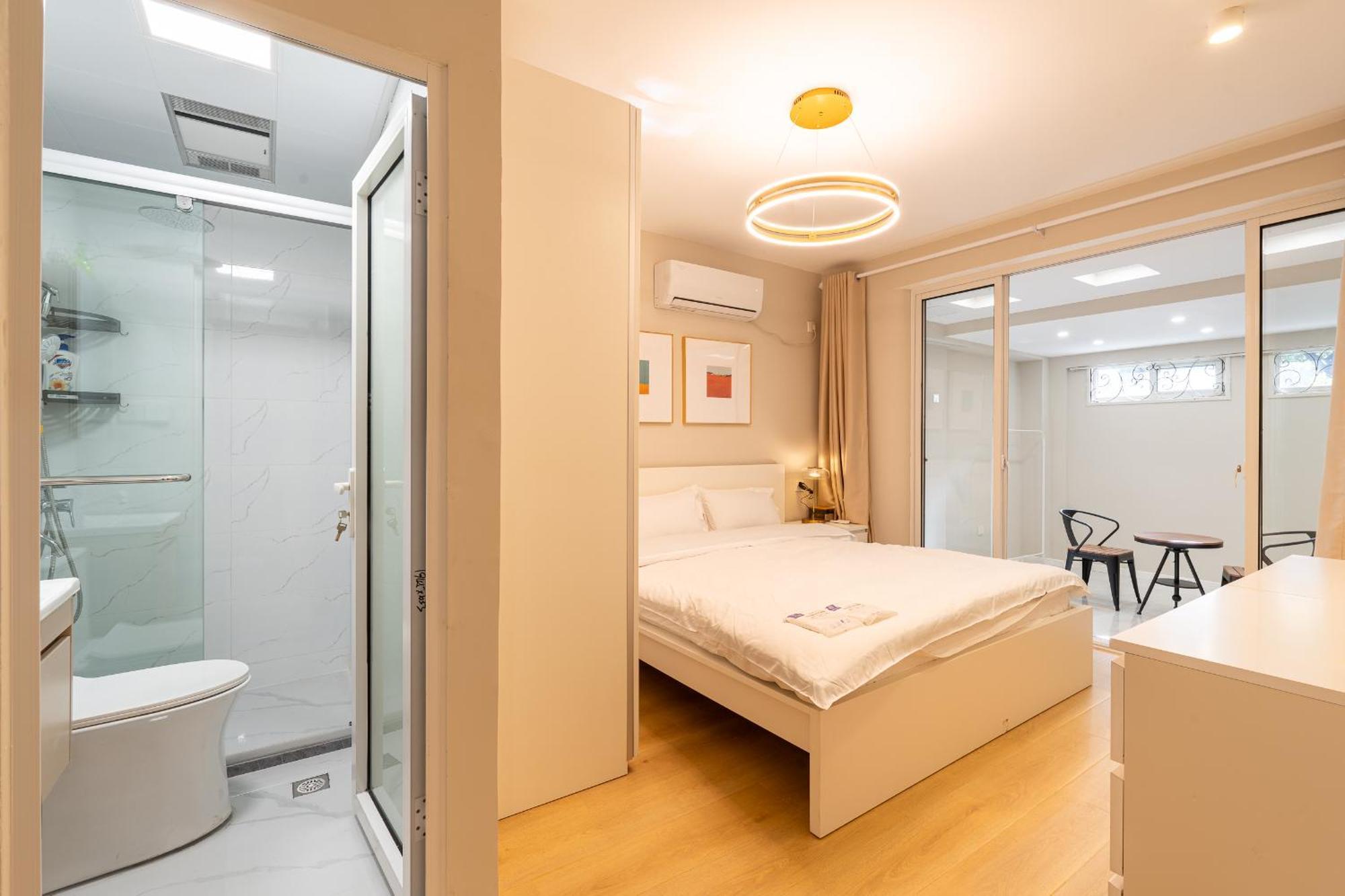 Apartment Hills&linghu's Transit-prime Suite-line 2, Huamu Rd 788, Direct To Key Spots & Sniec Shanghai