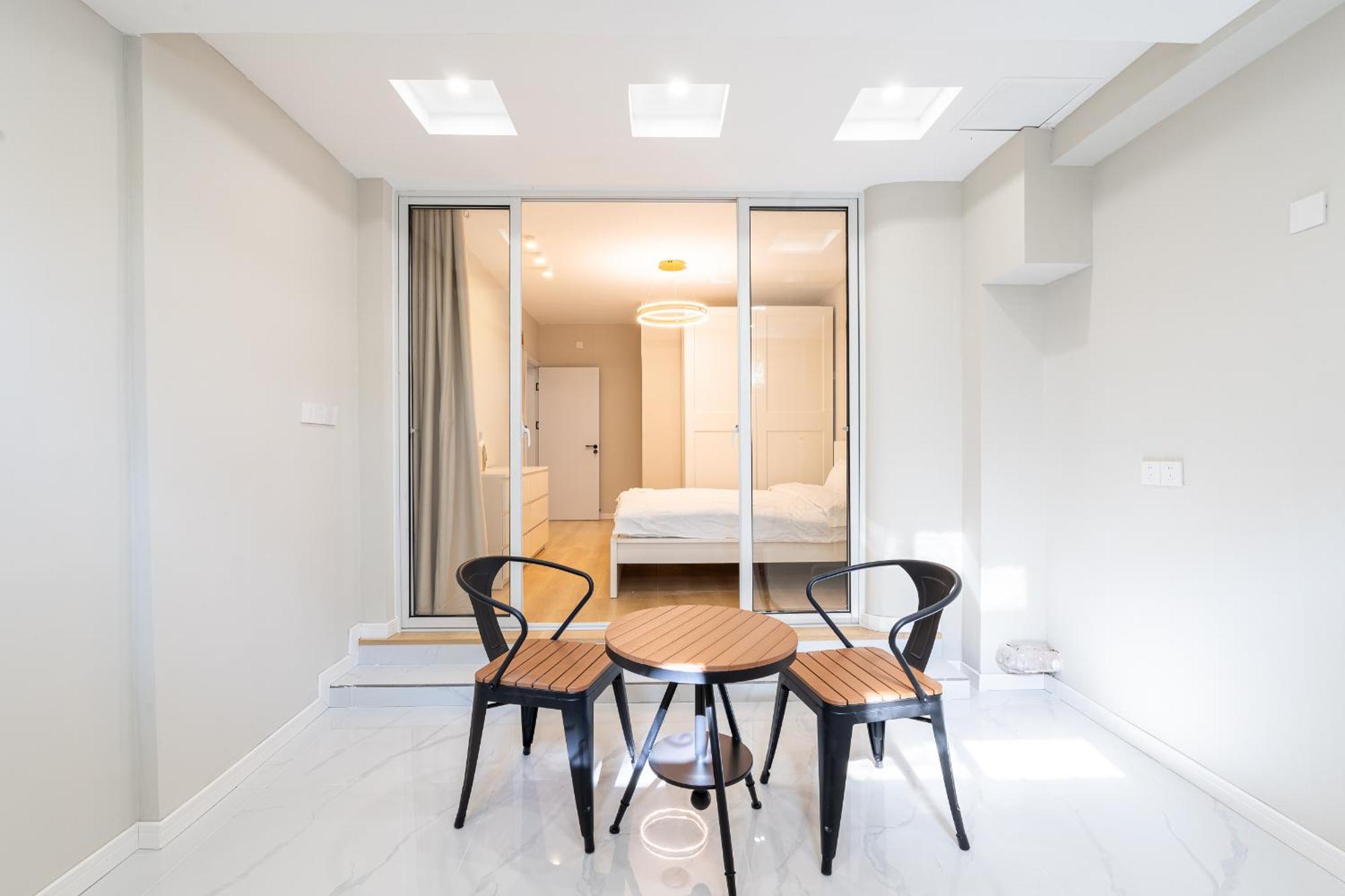 Hills&linghu's Transit-prime Suite-line 2, Huamu Rd 788, Direct To Key Spots & Sniec * Shanghai